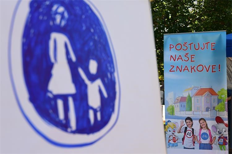 Slika /2022/poštujte naše znakove.jpg